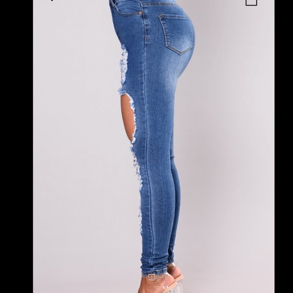 Medium Wash Denim Jeans - Picture 6 of 7